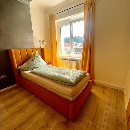 Sofia & Naehe Redbull Ring * Книттельфельд