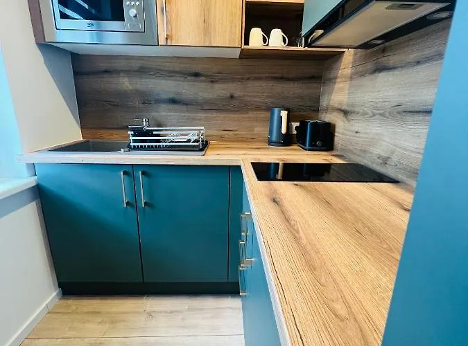 Sofia & Naehe Redbull Ring * Книттельфельд